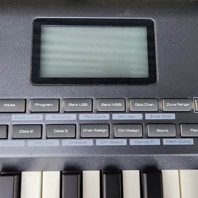 STUDIO SALE! M-Audio Axiom 61 - Key Semi-Weighted USB MIDI Controller image 8