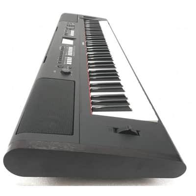 Yamaha NP V80 Piaggero image 6