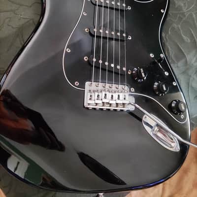 fender squier stratocaster made in Japan SQ serial 1983-1984 rare vintage post JV image 2