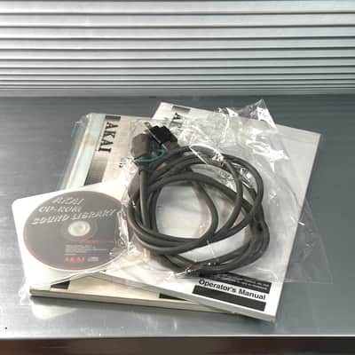 Akai MPC2000XL MCD MIDI Production Center 2006 - 2007 - Blue image 10