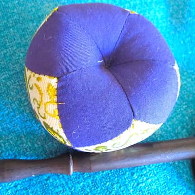 Japanese Rin Singing Bowl Cup Chime with Striker & Cushion - Vintage image 3