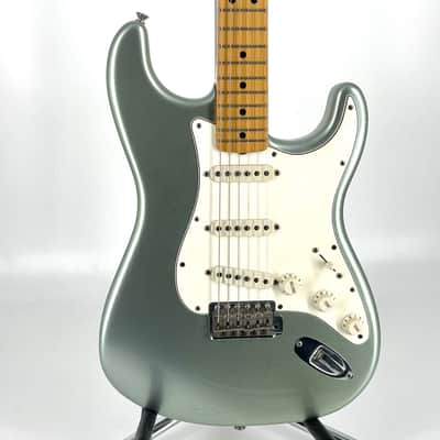 2005 Fender Custom Shop Limited Edition ’66 Stratocaster Closet Classic – Firemist Silver Metallic image 4