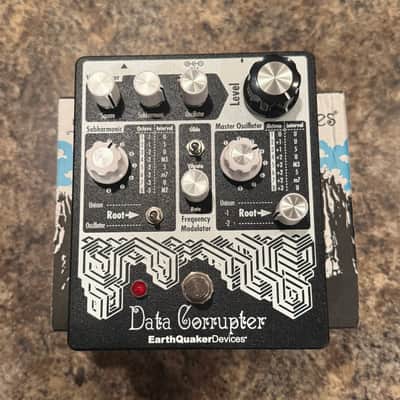 EarthQuaker Devices Data Corrupter Modulated Monophonic Harmonizing PPL image 1