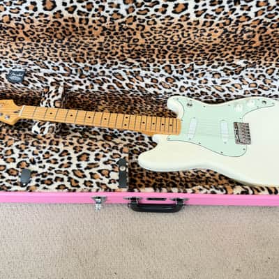 Fender Offset Series Duo-Sonic | Reverb