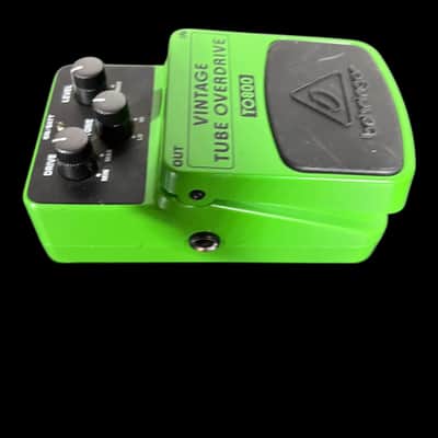 Behringer TO800 Vintage Tube Overdrive 2010s - Green X9027 image 4