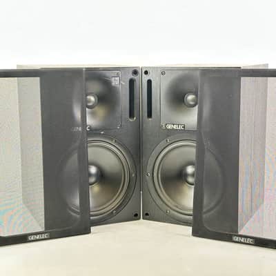 Genelec 1031A 8" Powered Nearfield Studio Monitor Speaker (Pair) image 1