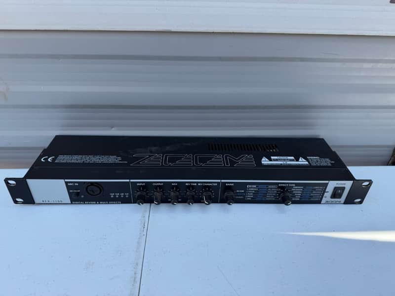 Excellent! ZOOM RFX-1100 Digital Reverb Guitar Multi Effects 1U Rack Unit AC100V image 1