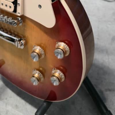 Gibson Les Paul double trouble 2025 - Vintage cherry sunburst image 9