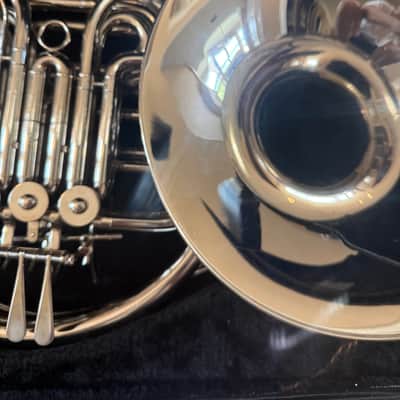 Silver Double French horn with detachable bell image 4