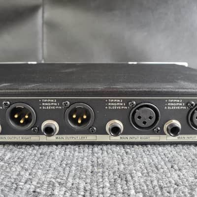Alto Professional 4 channel headphone amp HPA4 2005 - Silver image 5