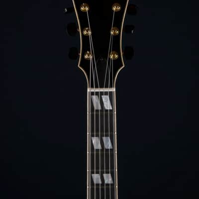 Eastman AR580CE Honeyburst Archtop Guitar NEW image 8