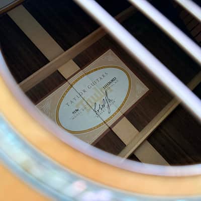 Taylor 918e with ES2 Electronics 2013 - Natural image 6
