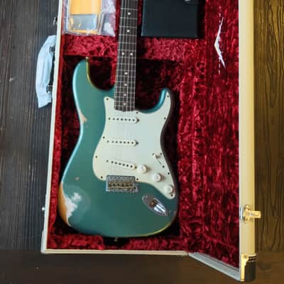 Used Fender Custom Shop 1963 Stratocaster Heavy Relic - Sherwood Metallic w/OHSC image 4