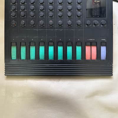 Yamaha KM802 Mixer