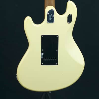 Sterling Stingray Sr50 - Buttermilk Bild 10