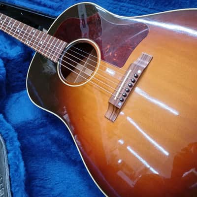 GIBSON CUSTOM SHOP J-45 Acoustic Guitar Classic Design image 1