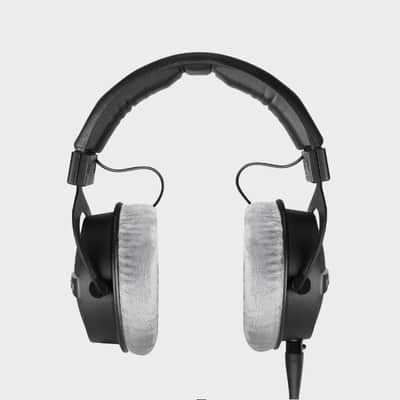 Beyerdynamic DT-770 PRO X Closed Back Headphones - 48 Ohms B-Stock image 3