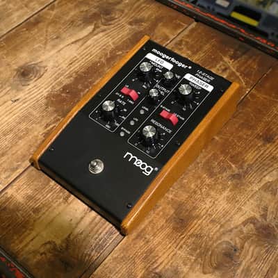 Moog MF-103 Moogerfooger 12-Stage Phaser 1999 - 2018 - Black image 2