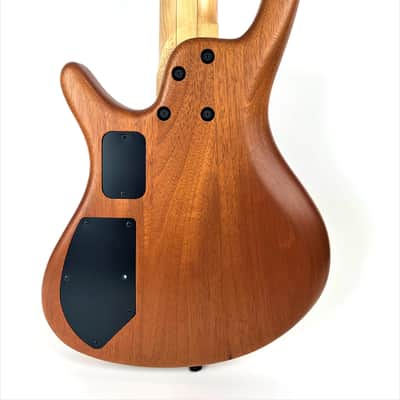 Roscoe Century Standard Plus 5M Fretless 2015 image 3