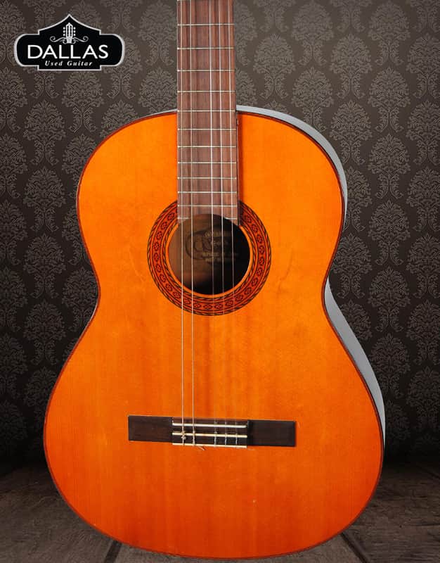 Yamaha G65A Classical Nylon String Guitar With Hardcase  Natural image 1