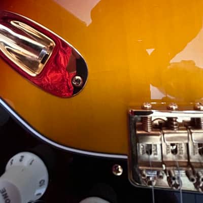 Fender Custom Shop Stevie Ray Vaughan Stratocaster NOS 2019 - Present - 3-Color Sunburst image 16
