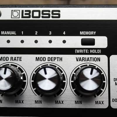 BOSS "DM-101 Delay Machine" Bild 3