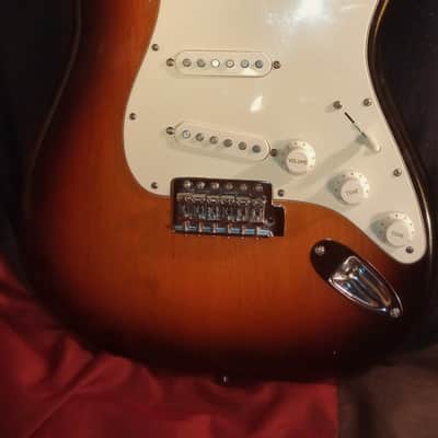Unbranded Stratocaster 2023 - Sunburst / Urethane image 1