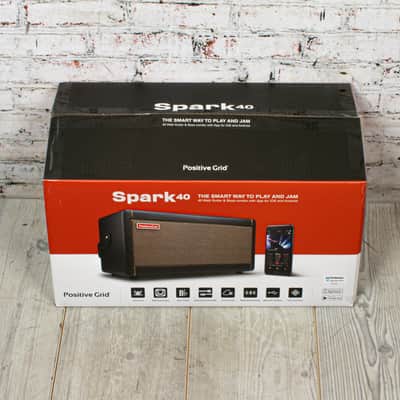 Positive Grid - Spark 40 2x4 40w Digital Modeling Guitar Combo Amp - w/ Box and PSU USED image 9