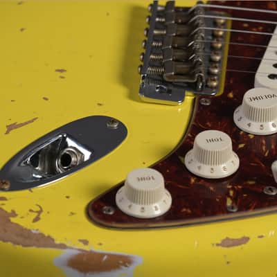 Fender Custom Shop Stratocaster 1963 Heavy Relic Graffity Yellow Tortoise Pickguard image 16