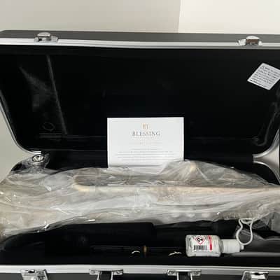 Blessing BTR1287 Bflat Trumpet .460 Bore Clear Lacquer Outfit image 3