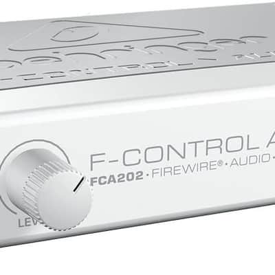 Behringer Ultra Low-Latency 2 in/2 Out 24-Bit/96 k