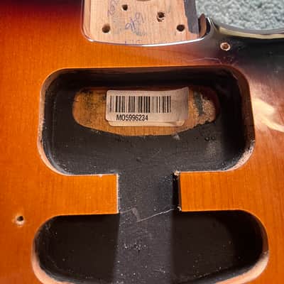 Fender Deluxe Series Stratocaster Body HSH 2020's - 3-Tone Sunburst image 3