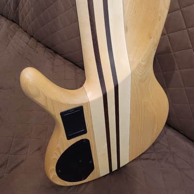 Cort A5BEYONDOPBN Single Cutaway Multi-Scale Bubinga Top 5-String Electric Bass Guitar w/Premium Soft Case image 8
