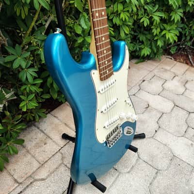 Fender Standard Stratocaster Lake Placid Blue Rosewood 2011 image 4