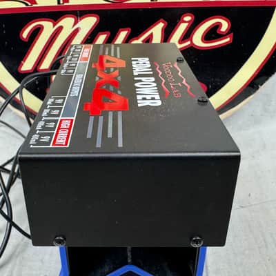 Voodoo Lab Pedal Power 4x4 Pedal Power Supply with Cables 2018 image 5