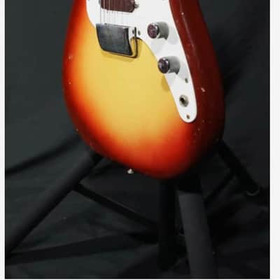 Fender Duo-Sonic with Rosewood Fretboard 1961 - 1964 - Sunburst image 5