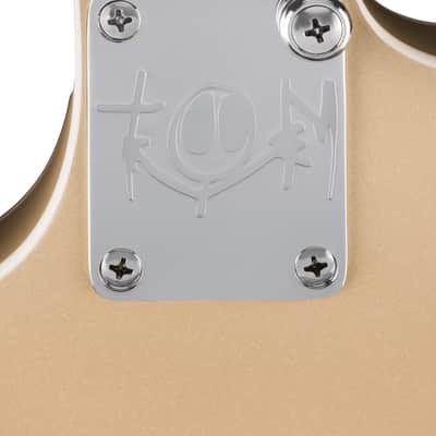 Mint Fender Tom DeLonge Starcaster Satin Shoreline Gold Rosewood Fingerboard image 7
