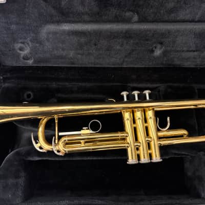 Yamaha YTR‑2335 Standard Student Bb Trumpet 2010s - Brass image 2