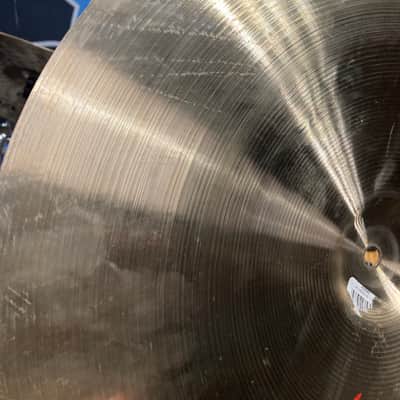 Zildjian - Tris Imboden's, Chicago 18" Oriental Series, Classic China Cymbal 1128g image 8