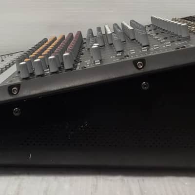 Mackie Onyx 1620 16-Channel Analog Mixer 2003 - 2009 - Black image 15
