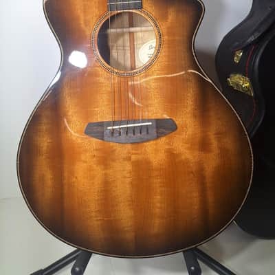 Breedlove Oregon Concert Bourbon CE w/ Case image 2