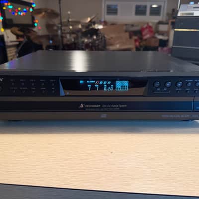 Immagine Sony CDP-CE375 5-Disc Changer CD Compact Disc Player Optical Out Remote Serviced - 2
