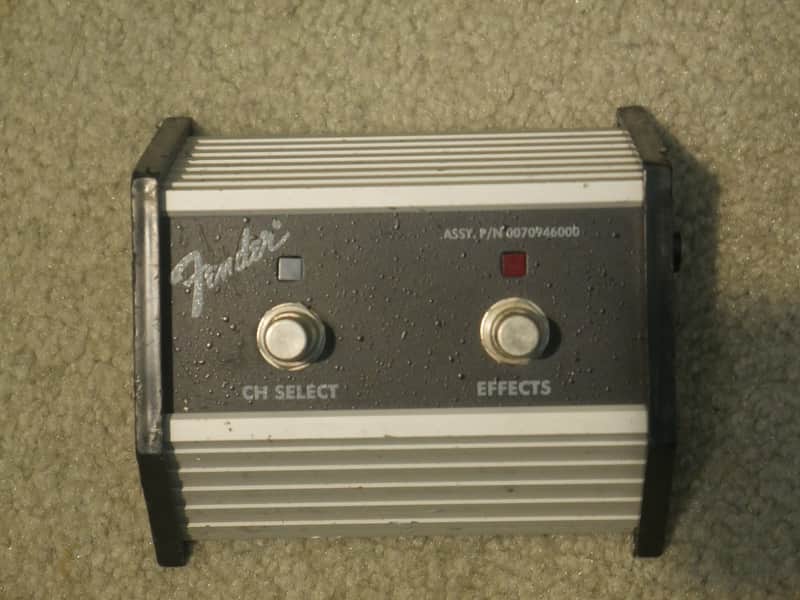 Fender Footswitch 0070946000 Silver/Black image 1