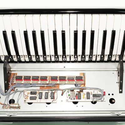 Hohner Electronium Synthesizer Accordion, made in Germany, Rare Old Musical Instrument, 2570 image 12