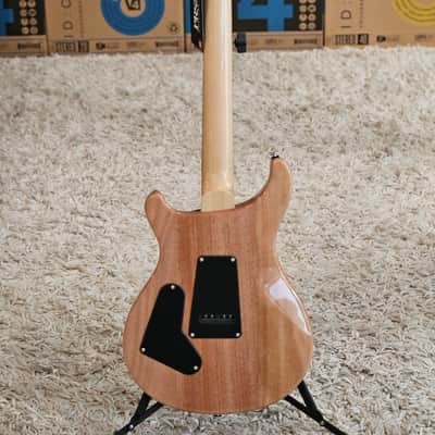 PRS SE Custom 24 Burled Ash  Natural image 7