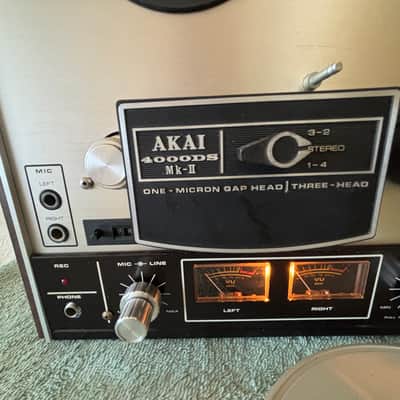 Akai 4000DS MK II 1975 - Silver image 2