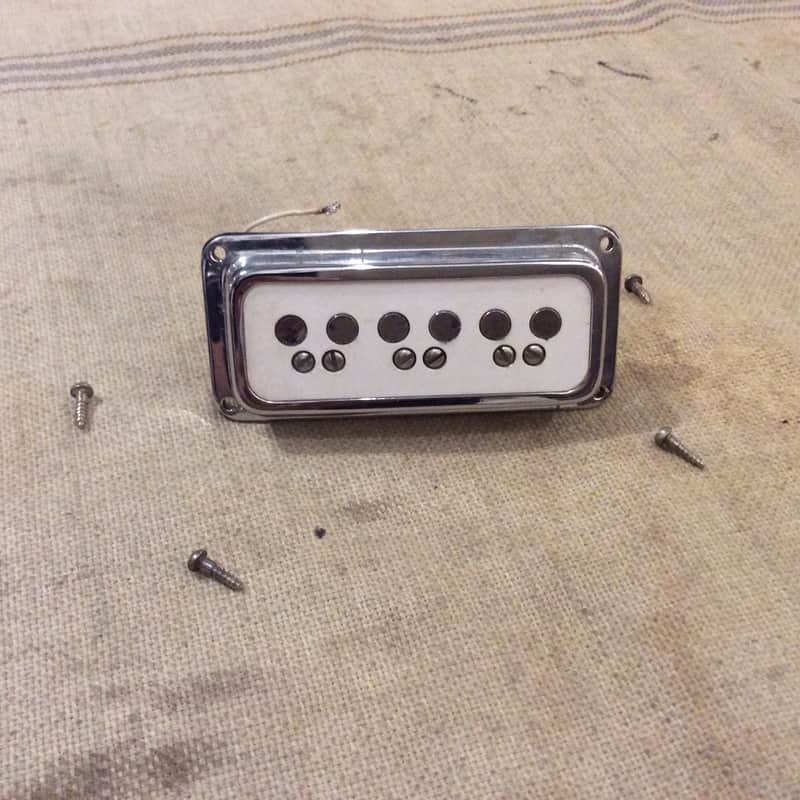 Vintage DeArmond  Dynasonic Guitar Pickup 1960's White Rare Guild Gretsch Microfrets Premier image 1
