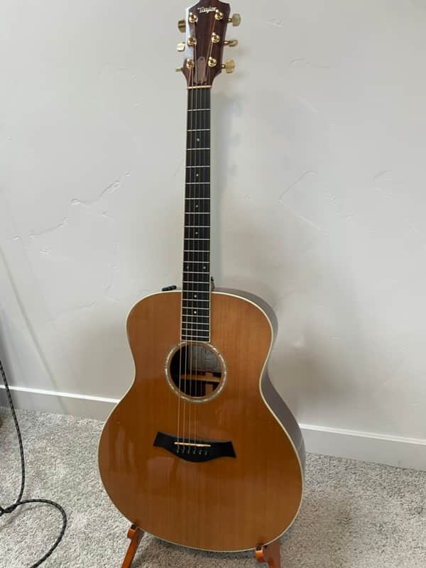 Taylor Grand Symphony Acoustic Guitar - Cedar/Rosewood GS7 (2006) image 1