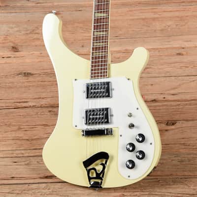 Rickenbacker 481 White 1975 image 2
