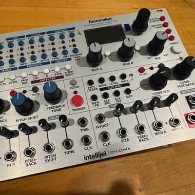 Intellijel Cylonix Rainmaker 16-Channel Delay and Resonator Eurorack Synth Module 2016 - Present - White image 2
